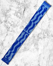 Load image into Gallery viewer, Snake Reverse Knitted Scarf by Everydays