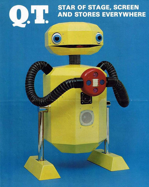 The human size robot that sells clothes and cameras. 1982. 🇺🇸