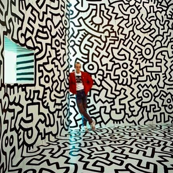 Keith Haring Chillin