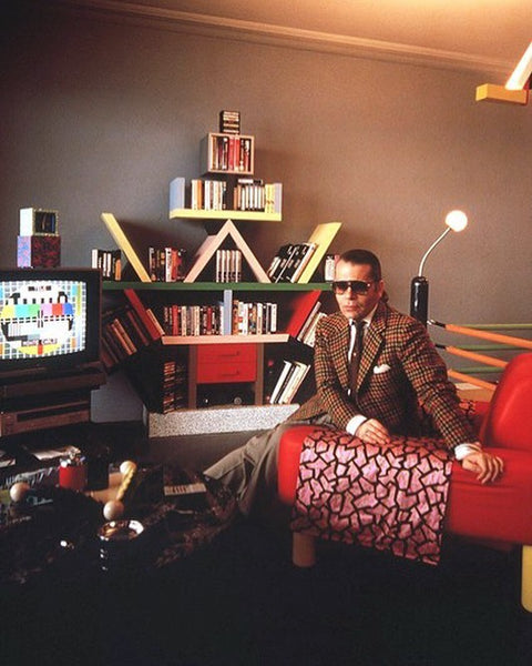 Karl Lagerfeld in his Memphis Designed appartment in Monaco.