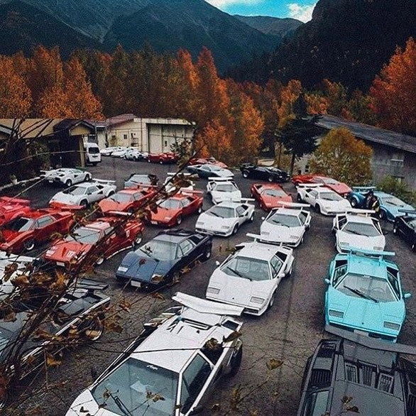 Lamborghini Countach and Twin Peaks Vibes