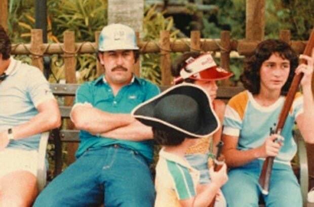 Bored Pablo Escobar at Walt Disney World. 1981🇺🇸